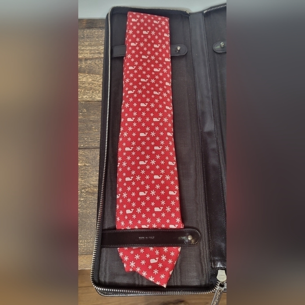 Calvin Klein Tie Case